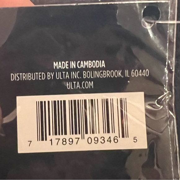 ULTA BEAUTY Large Navy Blue Tote Bag With Gold Accents & Magnetic‎ Snap Closure - Picture 3 of 5